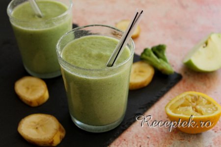 Brokkolis smoothie recept